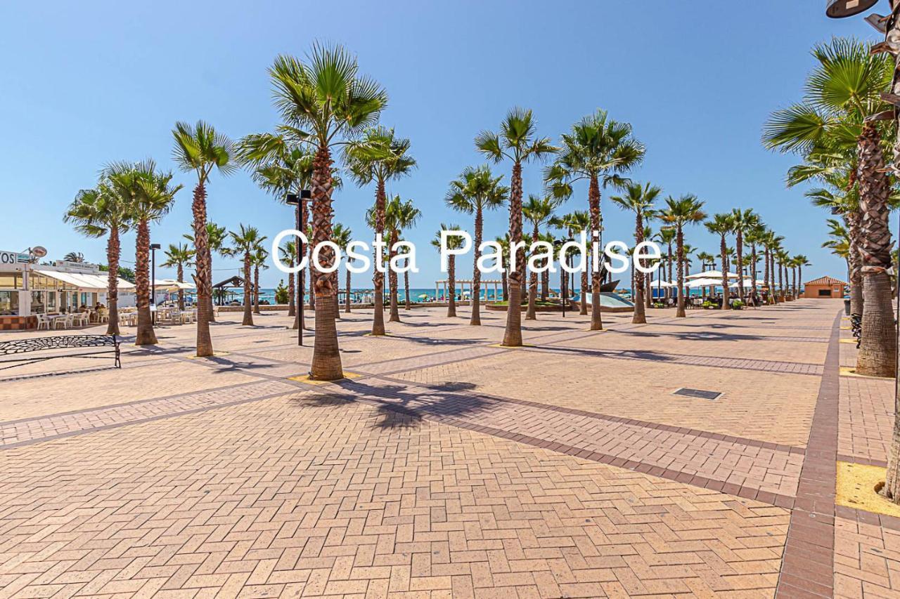 Costa Paradise - Beachfront Apartment Фуeнхирола Екстериор снимка