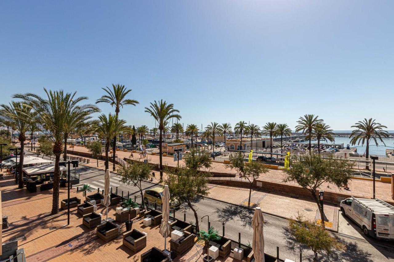 Costa Paradise - Beachfront Apartment Фуeнхирола Екстериор снимка